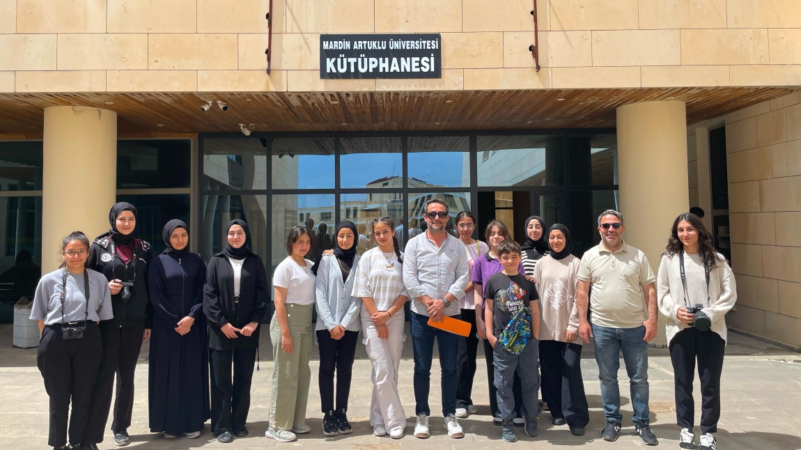 Mardin Artuklu Üniversitesi Güzel Sanatlar Fakültesi Sinema Ve Televizyon Bölümüne Ziyaret Gerçekleştirildi